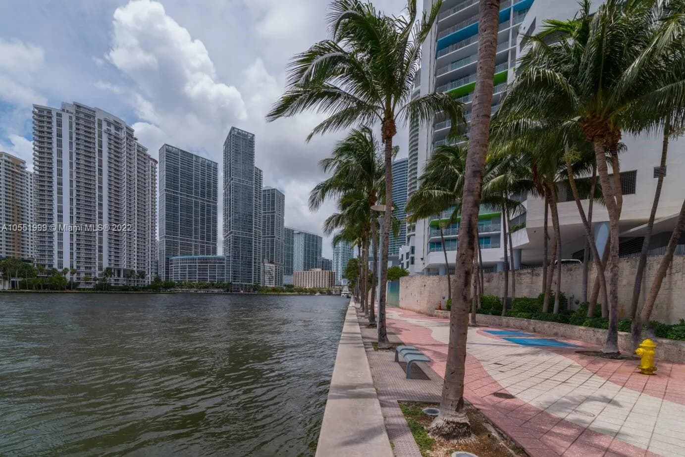 335 S Biscayne Blvd # 3500, Miami FL 33131