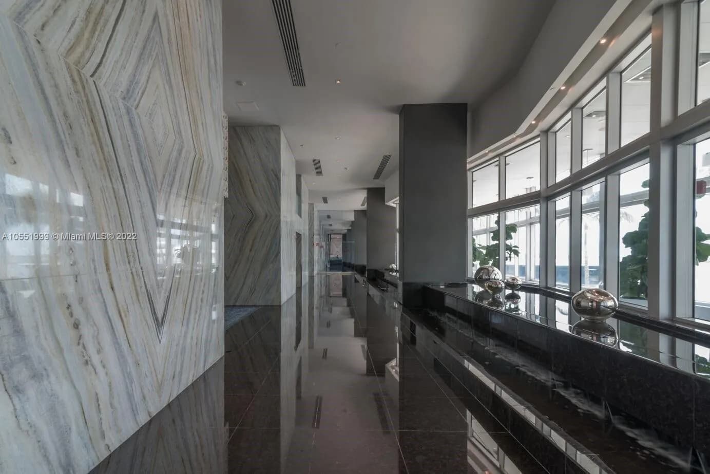 335 S Biscayne Blvd # 3500, Miami FL 33131