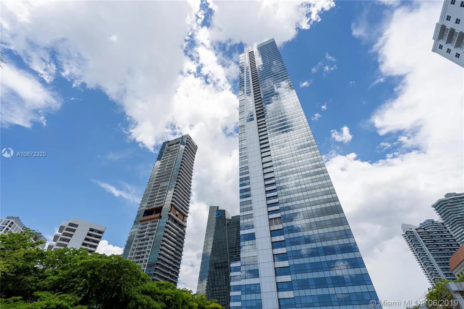 2 bedroom 2 bath for sale at 1425 Brickell Ave # 46B, Miami FL 33131