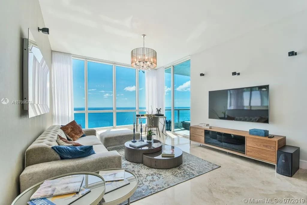 100 S Pointe Dr # 2806, Miami Beach FL 33139