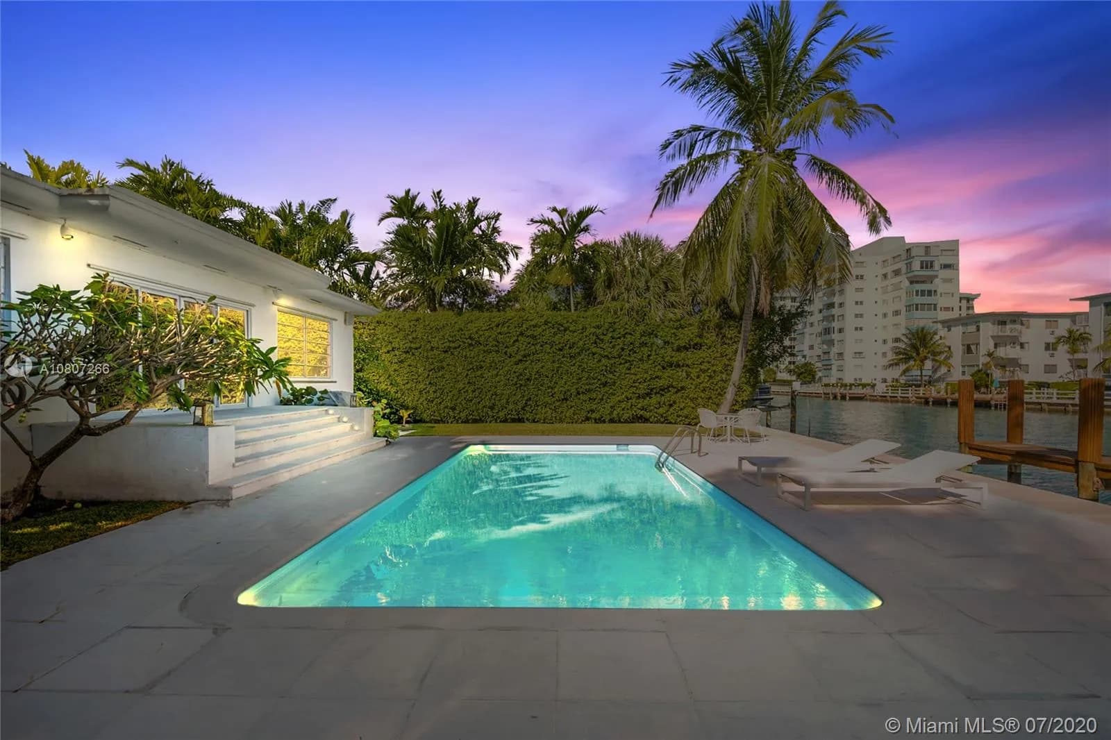 10241 E Broadview Dr, Bay Harbor Islands FL 33154