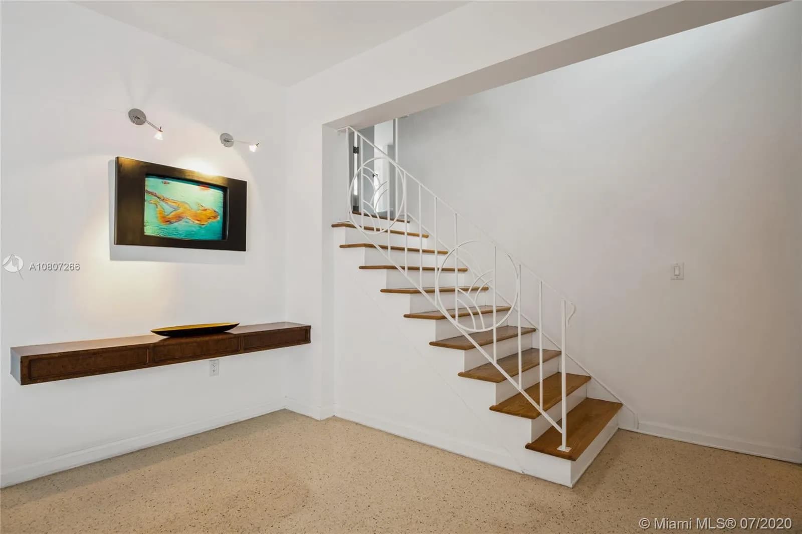 10241 E Broadview Dr, Bay Harbor Islands FL 33154