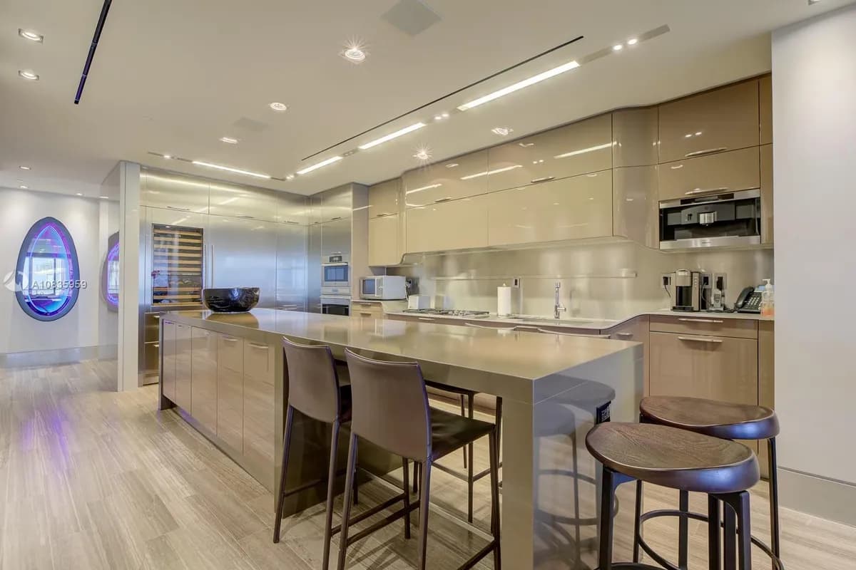 9701 Collins Ave # 2204S, Bal Harbour FL 33154