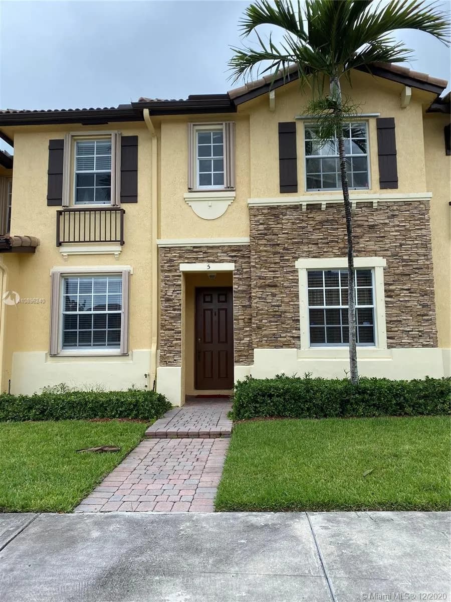 9247 SW 227th St # 2, Cutler Bay FL 33190