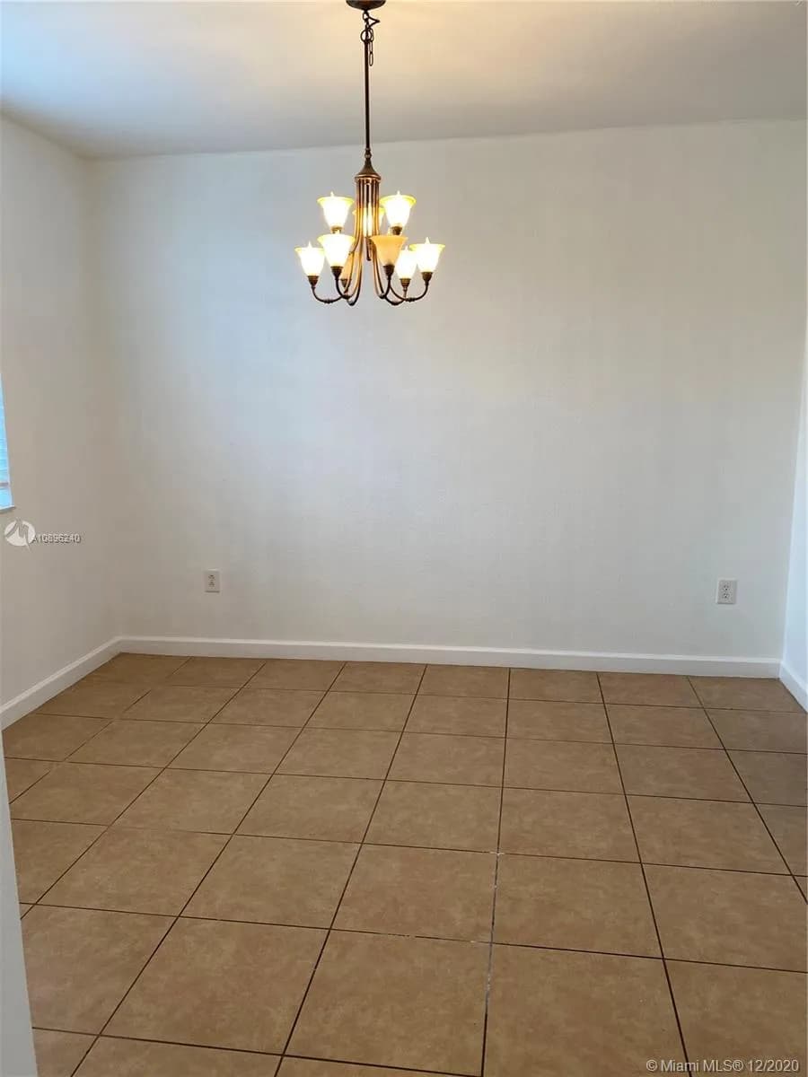 9247 SW 227th St # 2, Cutler Bay FL 33190