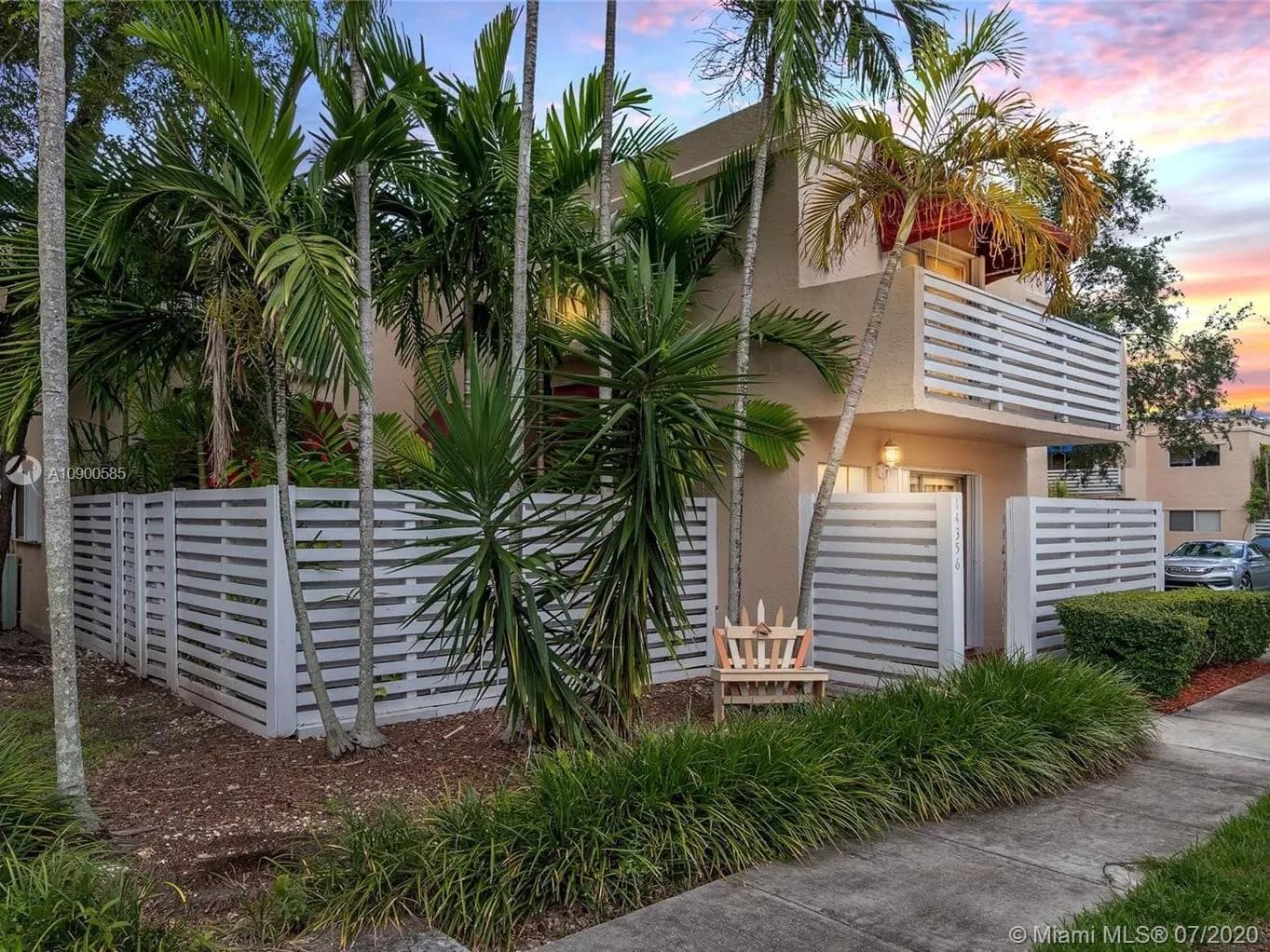 14356 SW 96th Ter, Miami FL 33186