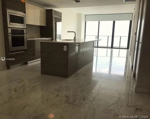 2 bedroom 2 bath for sale at 460 NE 28th St # 3606, Miami FL 33137