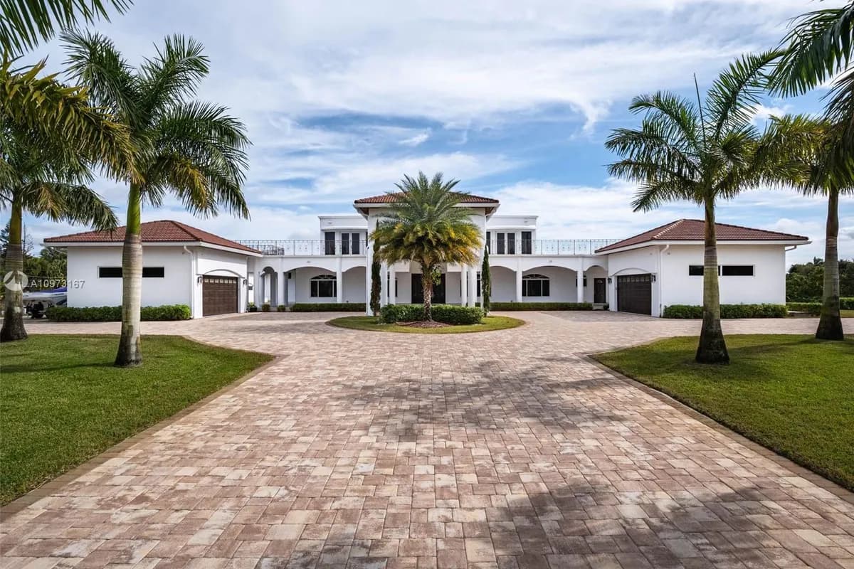 4610 SW 178th Ave, Southwest Ranches FL 33331