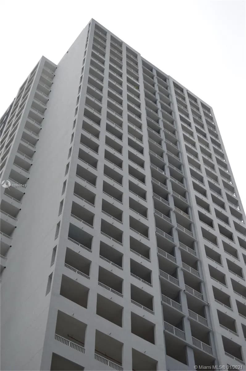 2 bedroom 2 bath for sale at 170 SE 14th St # 2205, Miami FL 33131
