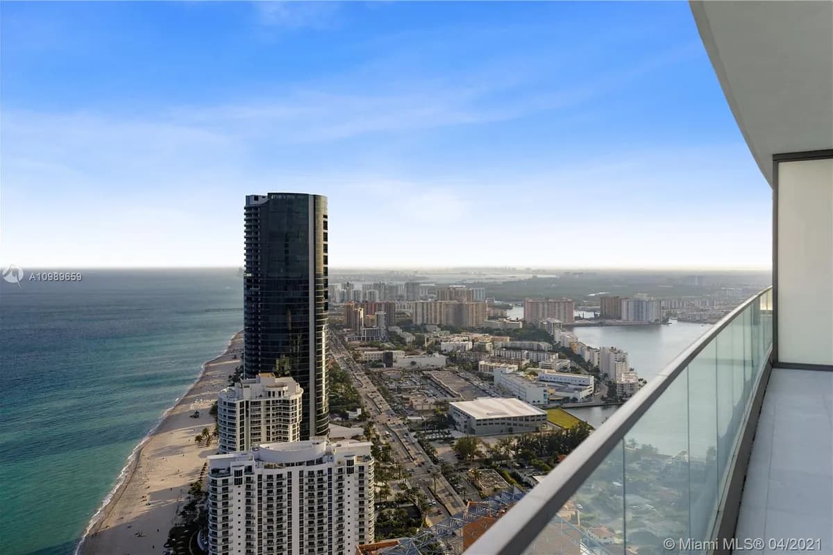 18975 Collins Ave # 4602, Sunny Isles Beach FL 33160