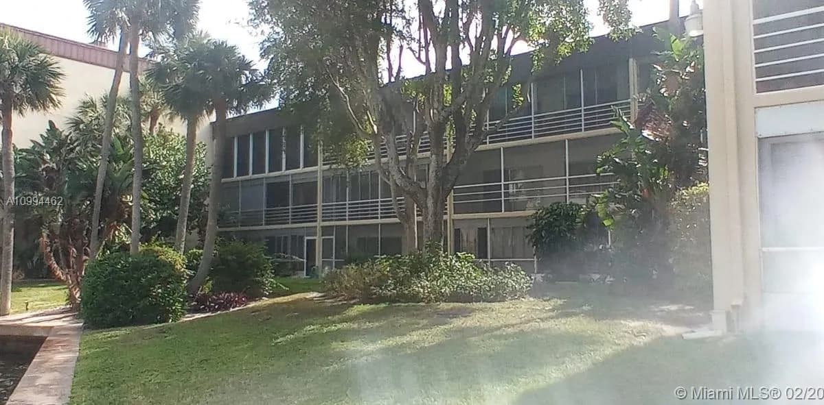 200 S Waterway Dr S # 107, Lantana FL 33462