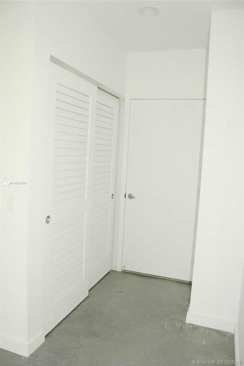 151 SE 1st St # 1601, Miami FL 33131