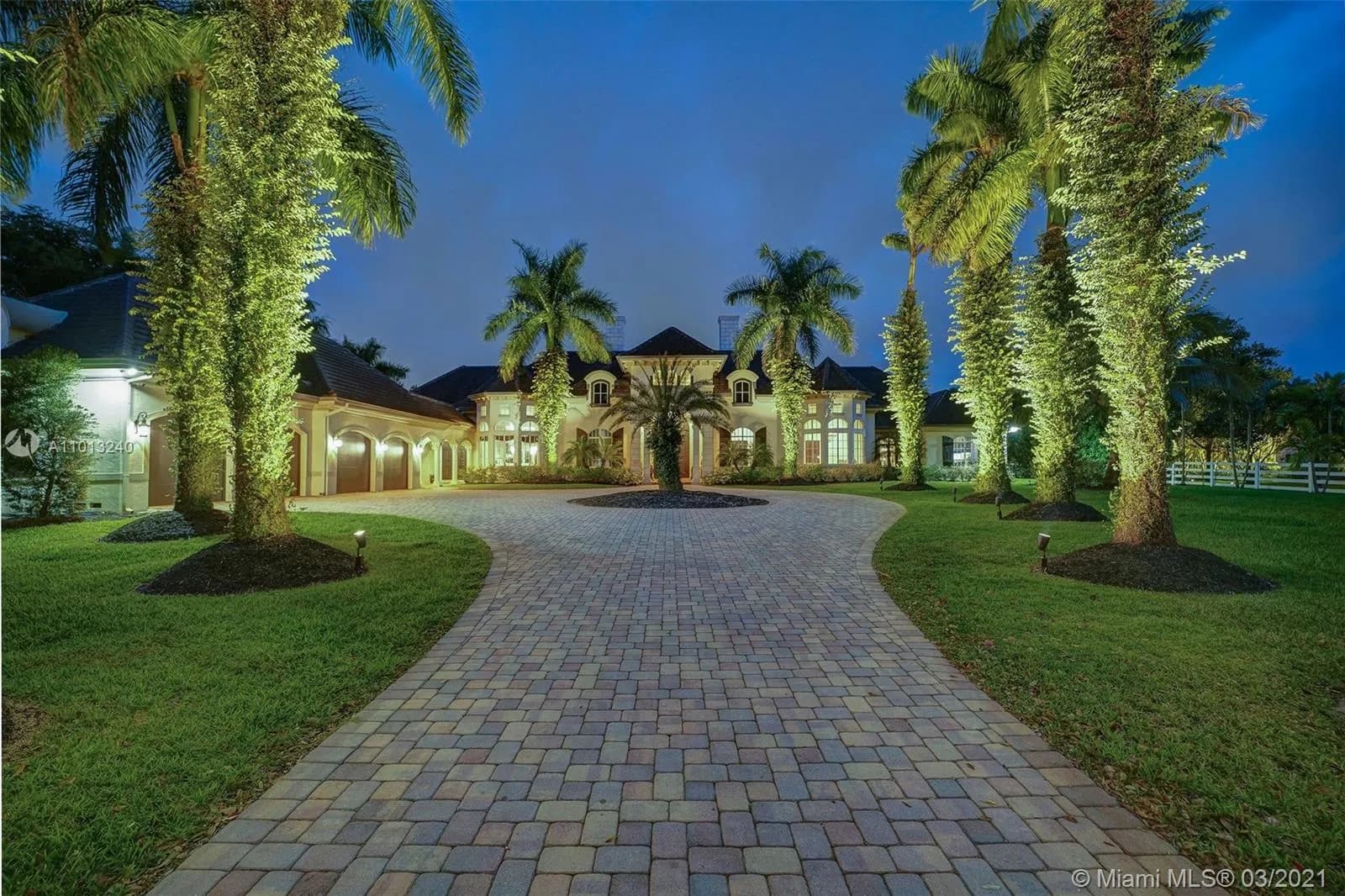 16730 Berkshire Ct, Southwest Ranches FL 33331