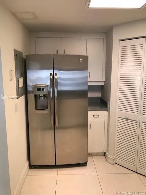 701 Brickell Key Blvd # 1108, Miami FL 33131