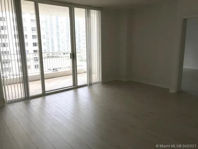 701 Brickell Key Blvd # 1108, Miami FL 33131