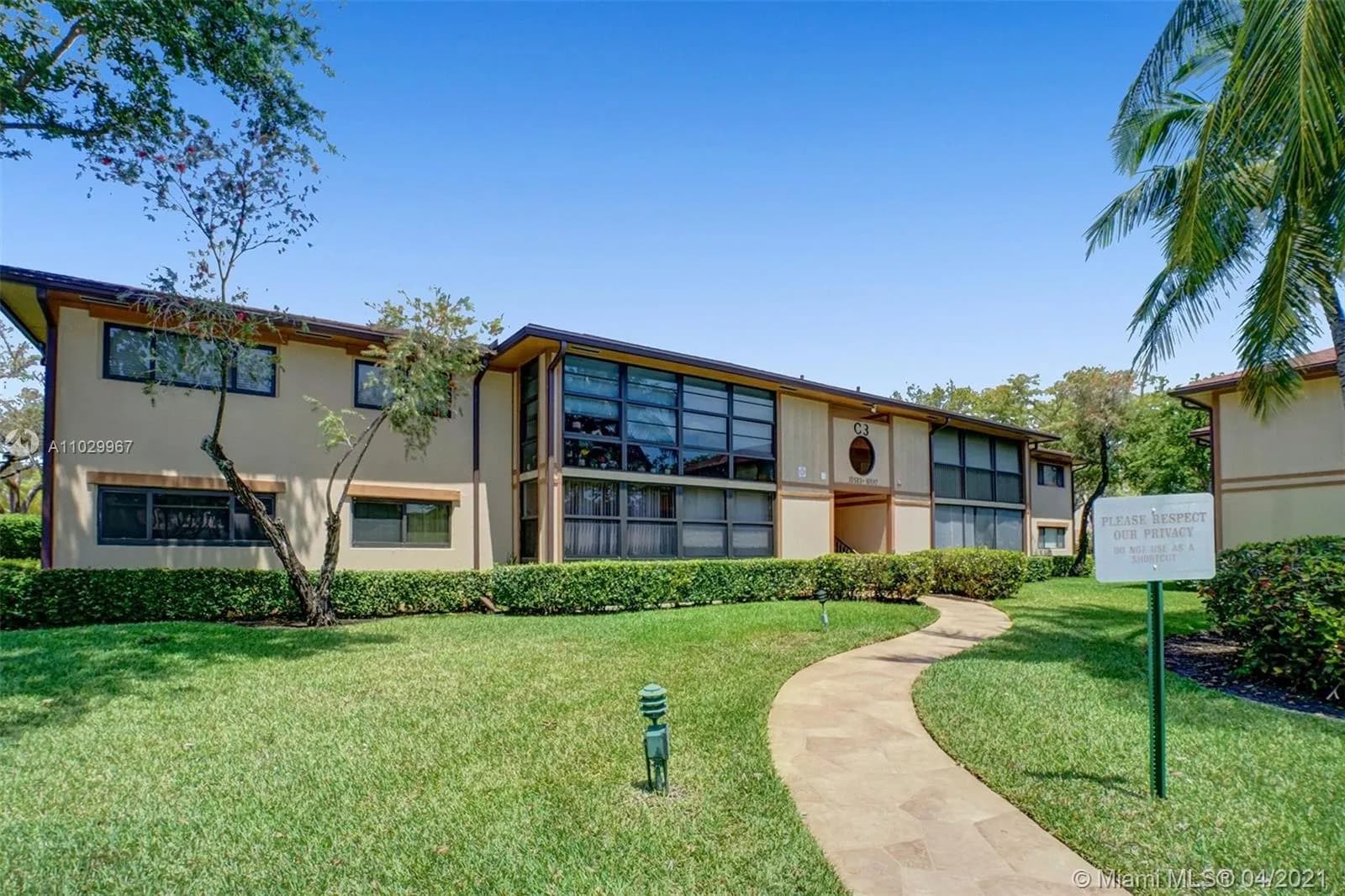 10597 E Clairmont Cir # 212, Tamarac FL 33321