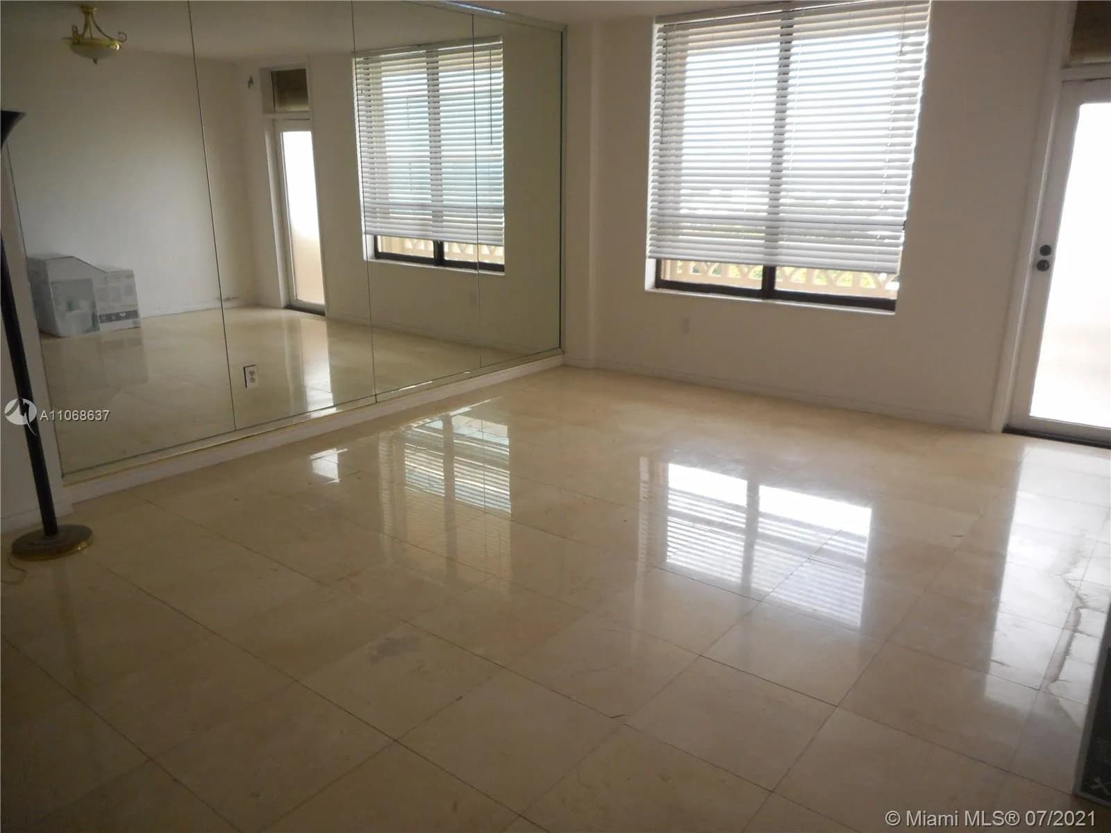 10185 Collins Ave # 1022, Bal Harbour FL 33154