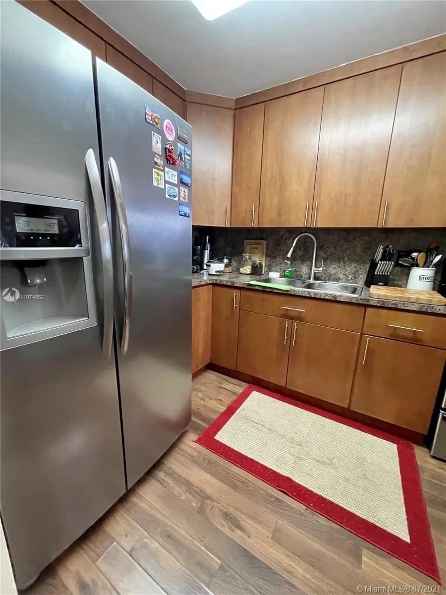 1075 W 68th St # 403, Hialeah FL 33014