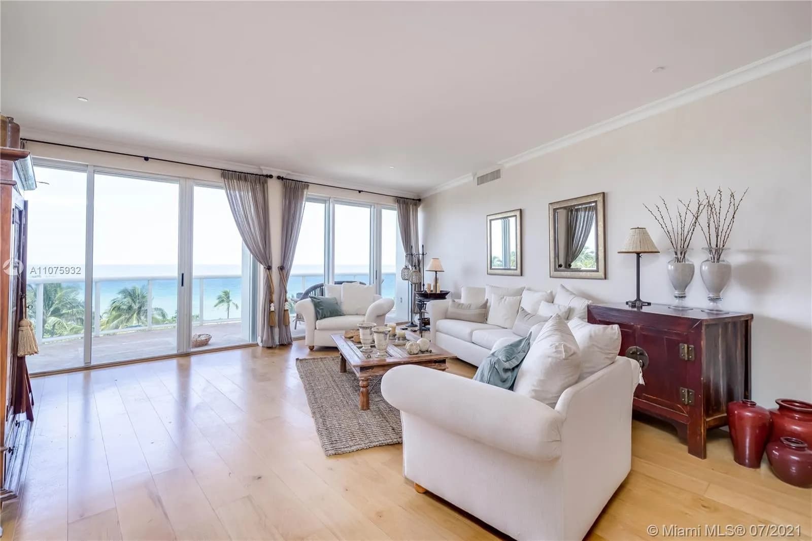 9601 Collins Ave # 505, Bal Harbour FL 33154