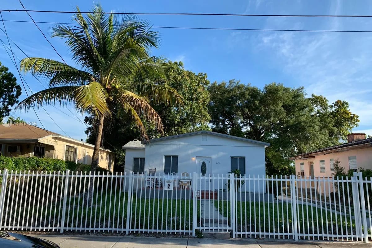 68 NW 45th St, Miami FL 33127