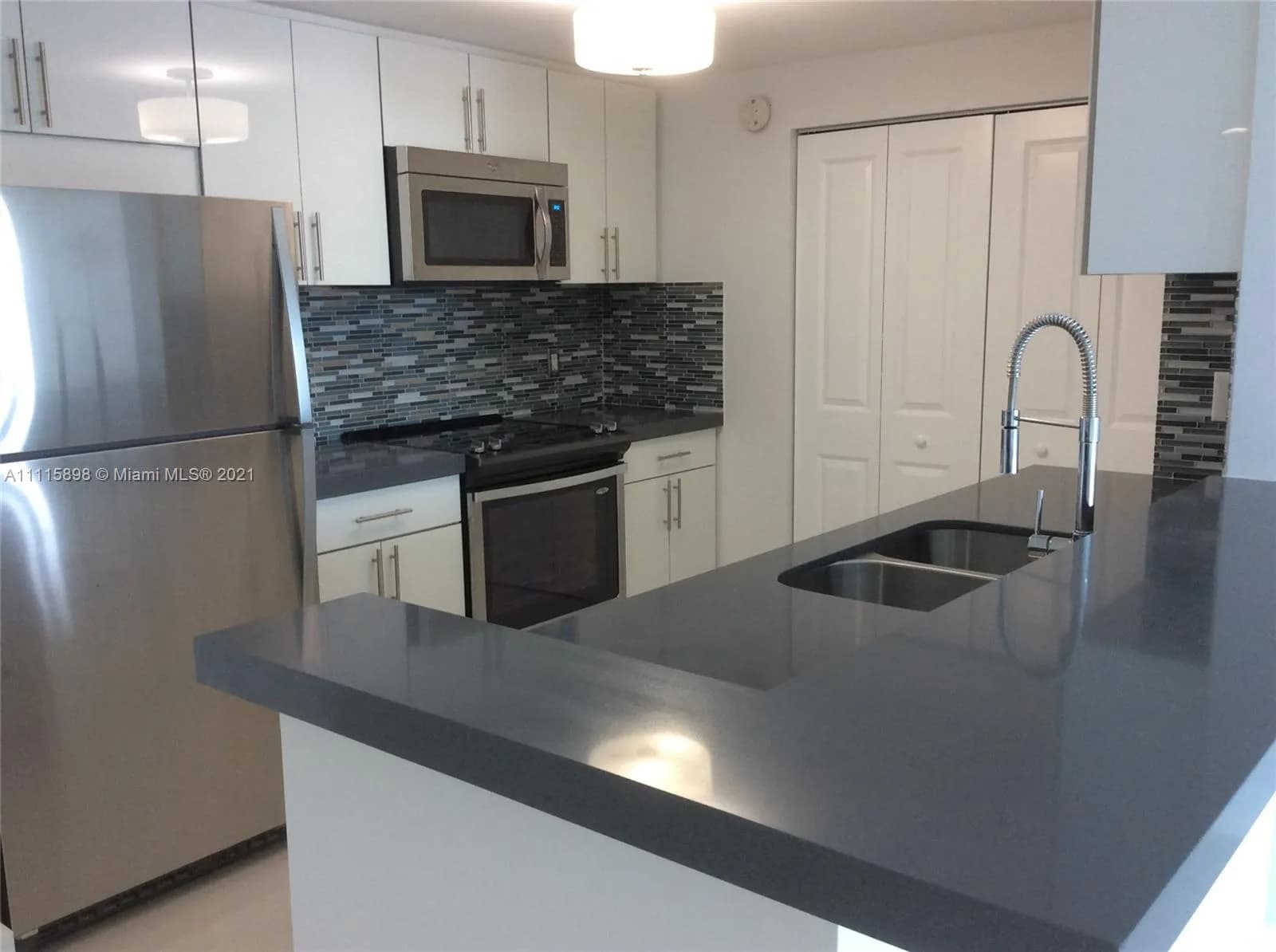 1250 S Miami Ave # 3104, Miami FL 33130