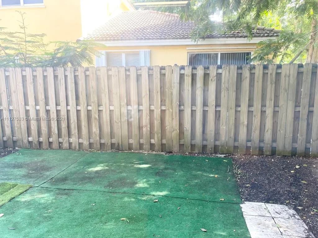 901 NE 42nd Ave, Homestead FL 33033