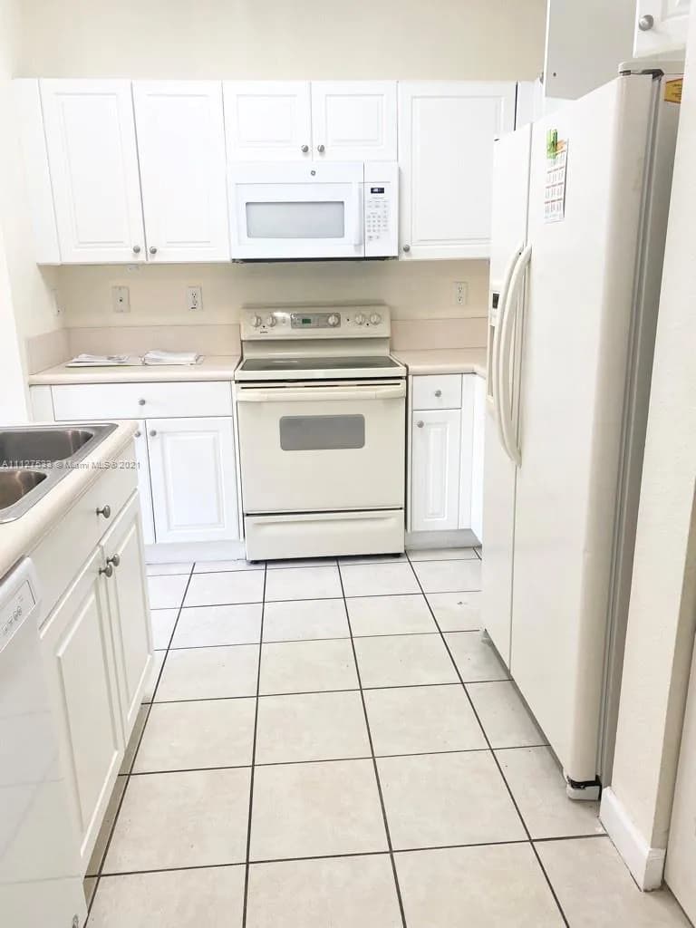 901 NE 42nd Ave, Homestead FL 33033