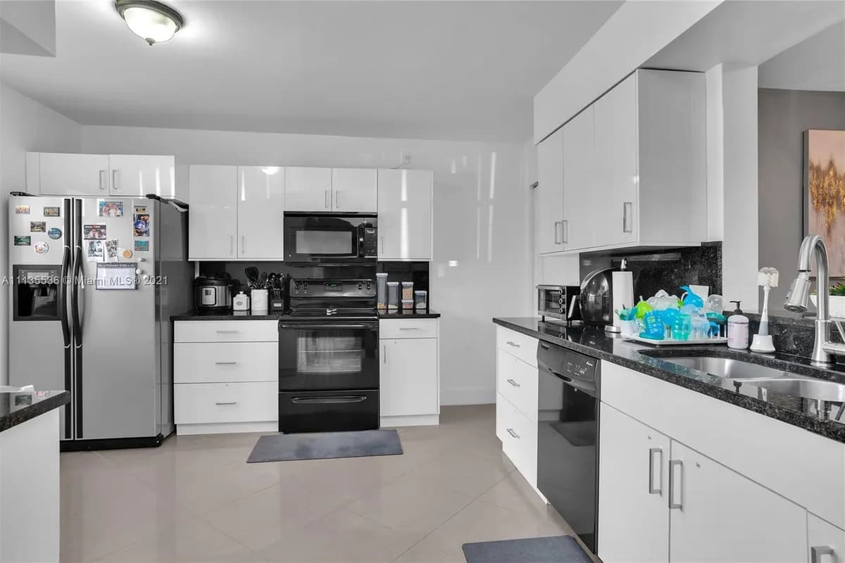 1710 Hammock Blvd # 112, Coconut Creek FL 33063