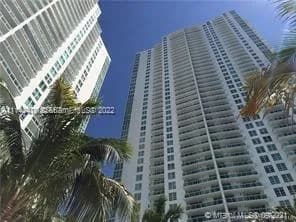 951 Brickell Ave # 3403, Miami FL 33131