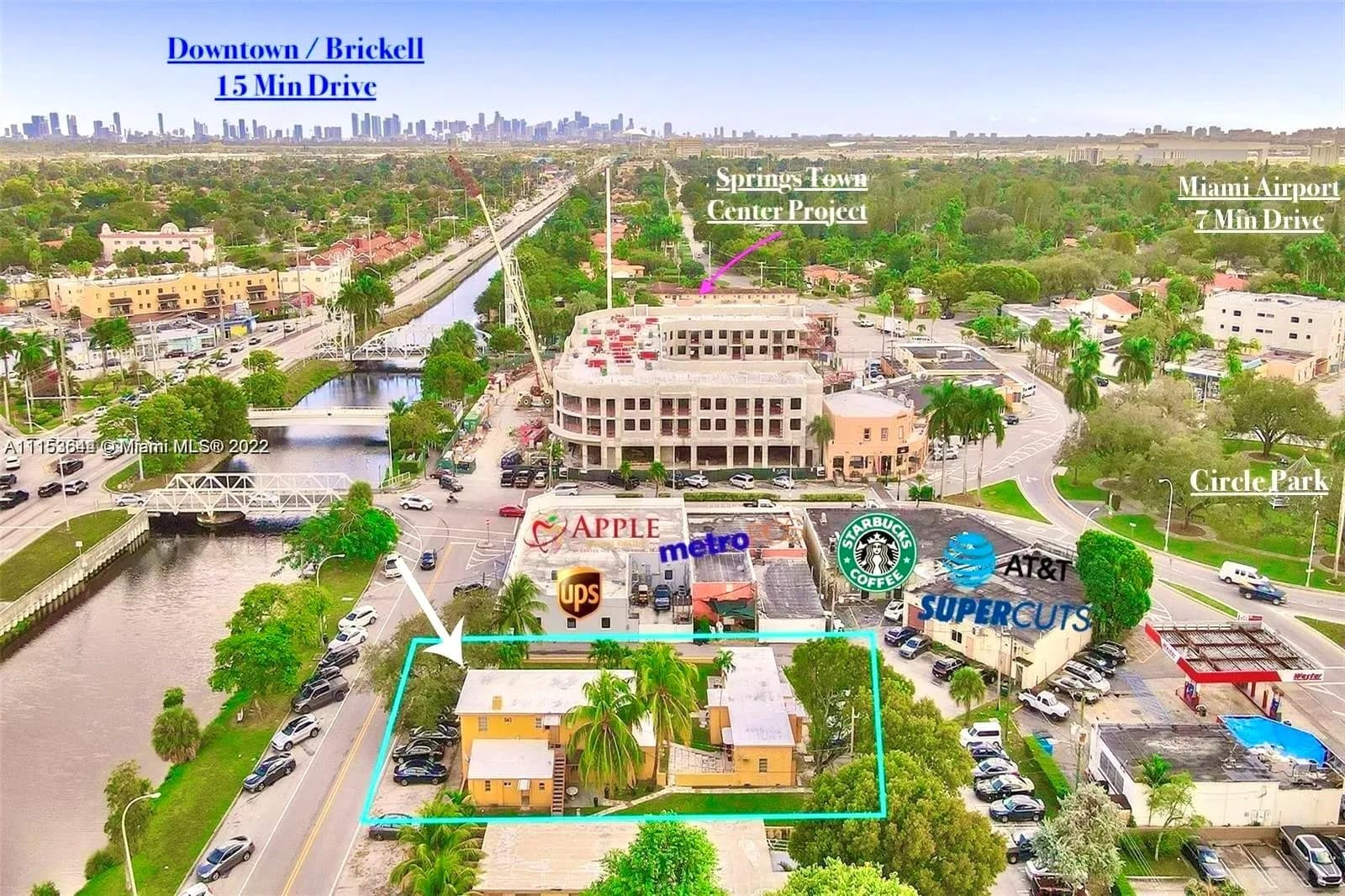 30 Canal St, Miami Springs FL 33166