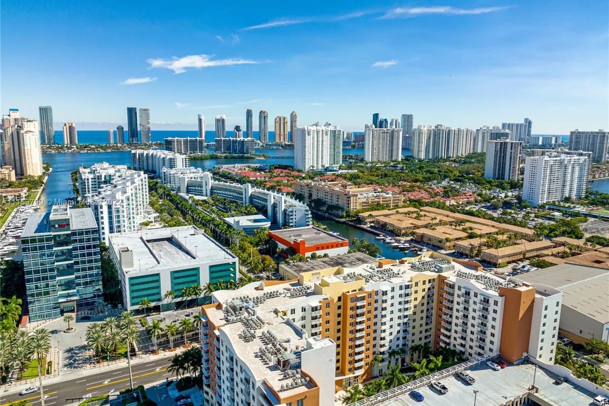 18800 NE 29th Ave # 718, Aventura FL 33180