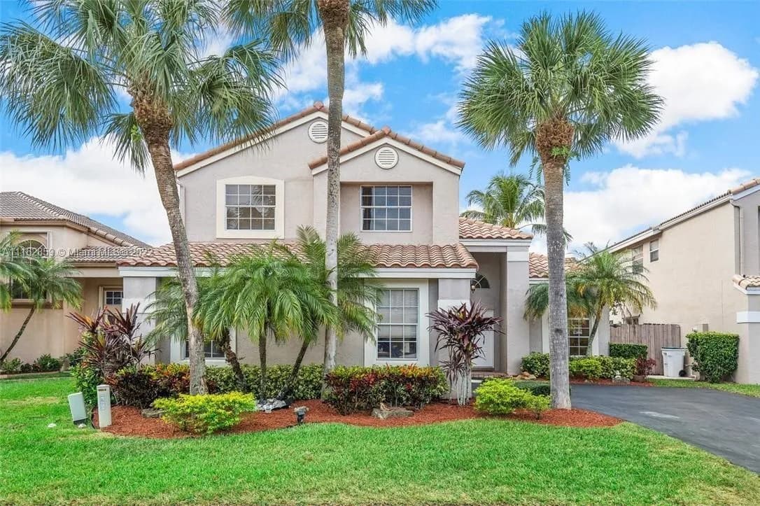 4 bedroom 2 bath Residential for sale at 7685 NW 62nd Way, Parkland FL 33067