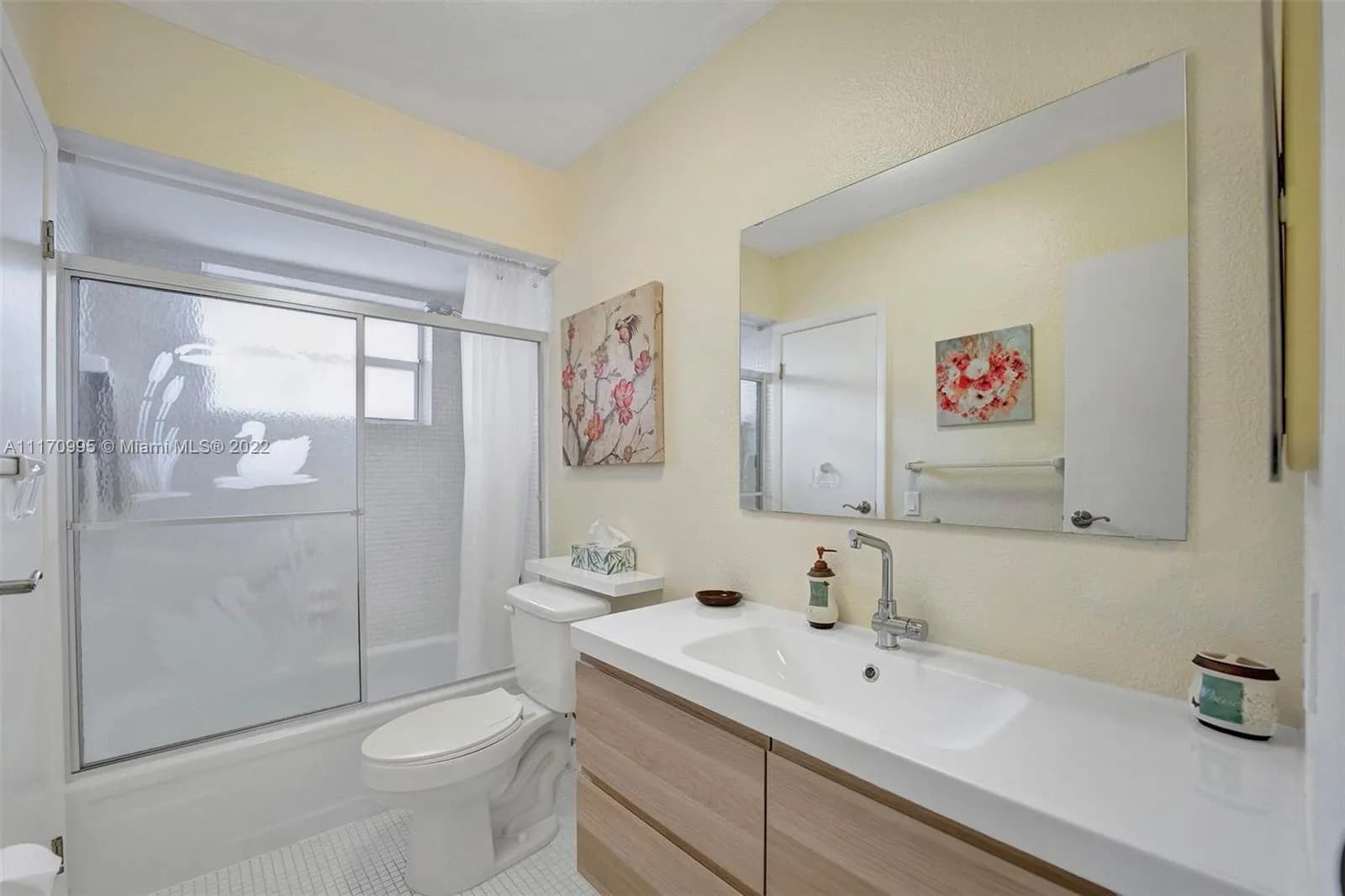 3506 NW 49th Ave # 508, Lauderdale Lakes FL 33319