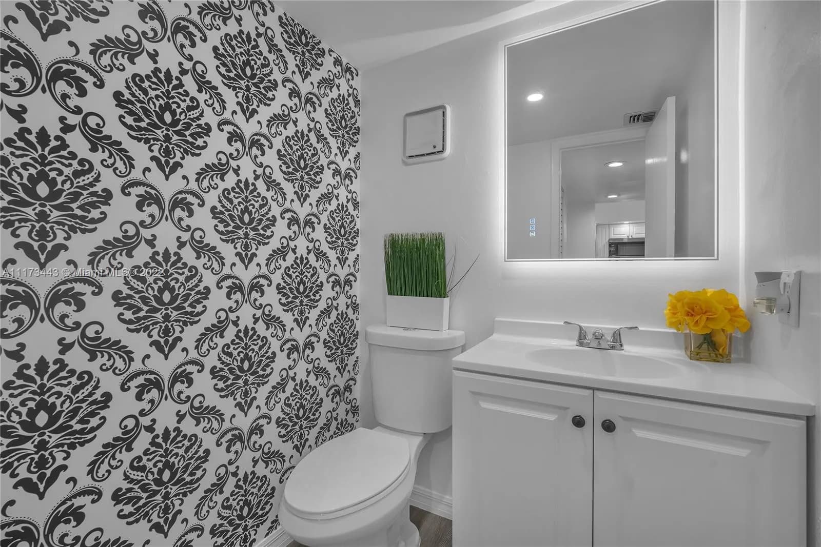 3361 NW 47th Ter # 326, Lauderdale Lakes FL 33319