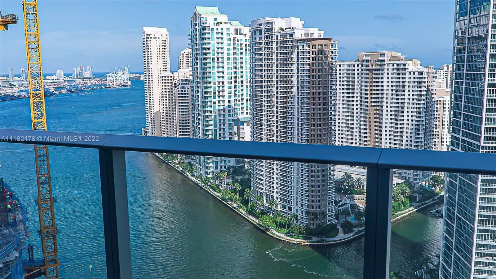 2 bedroom 2 bath for sale at 200 Biscayne Boulevard Way # 3207, Miami FL 33131
