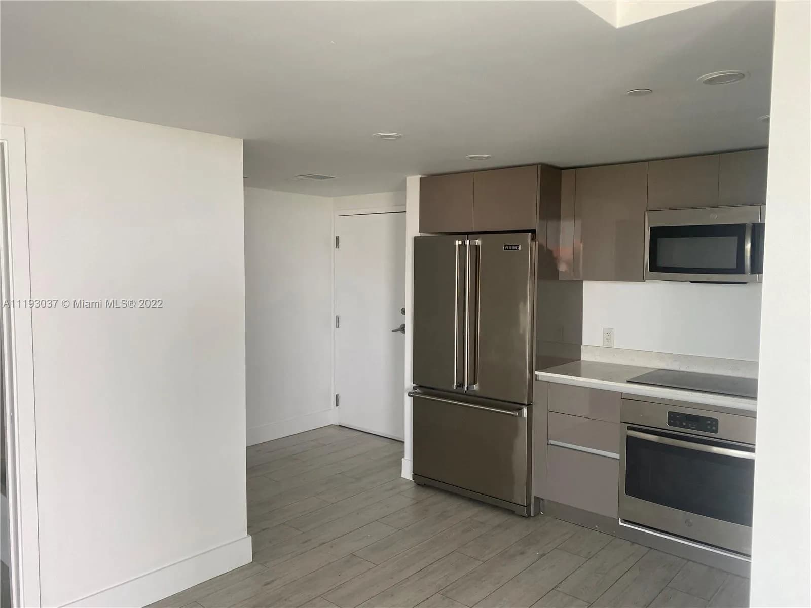 2 bedroom 2 bath for sale at 13800 Highland Dr, North Miami Beach FL 33181