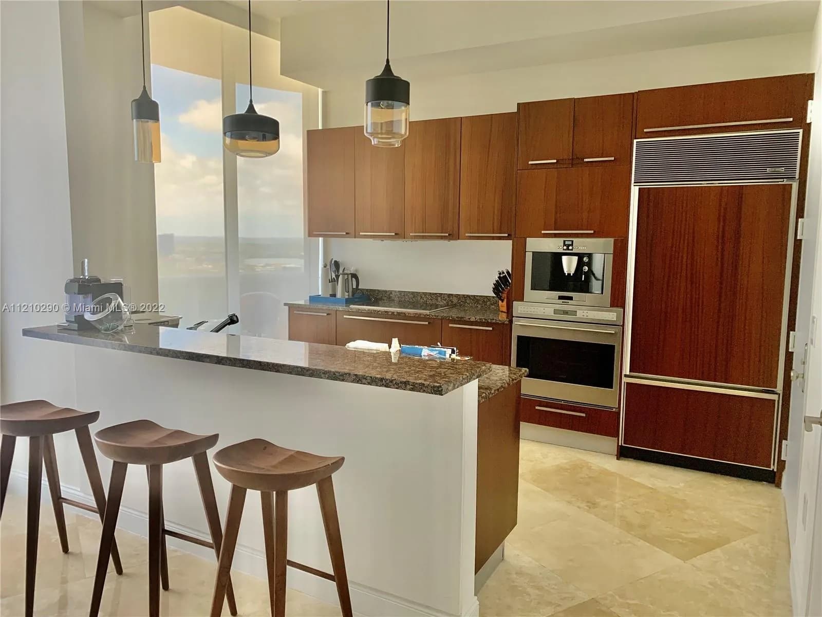 2 bedroom 2 bath for sale at 15811 Collins Ave # 3305, Sunny Isles Beach FL 33160