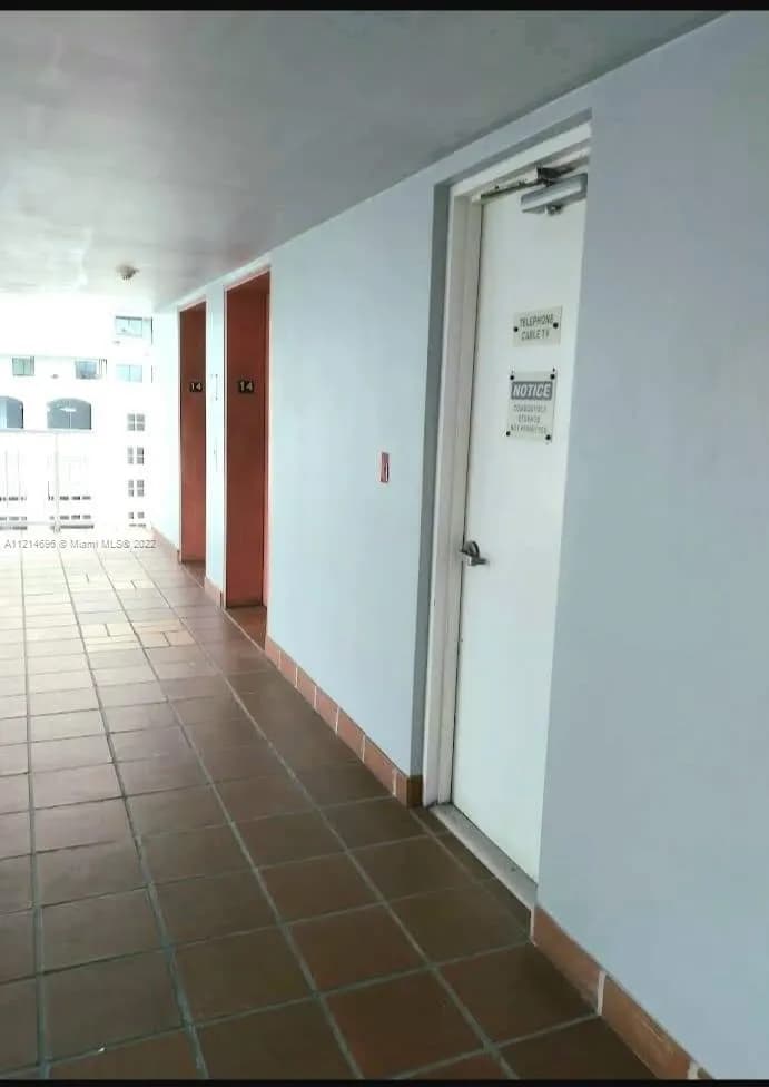 1 bedroom 1 bath for sale at 104 SW 9th St # 1207, Miami FL 33130