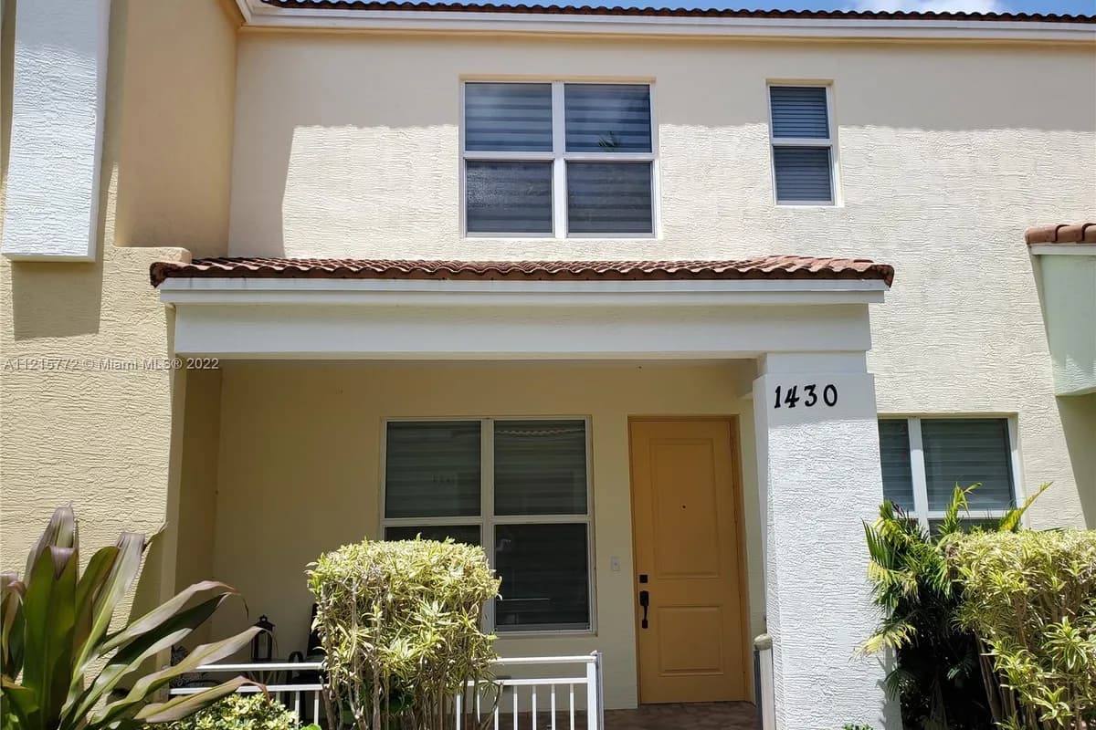 1430 NW 48th Dr, Boca Raton FL 33431