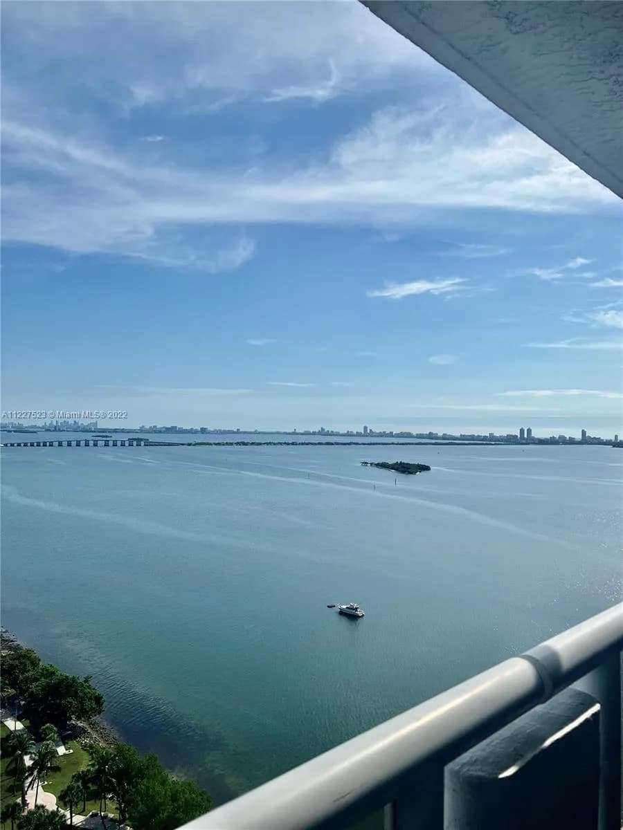 2 bedroom 1 bath Residential for sale at 1717 N Bayshore Dr # 2837, Miami FL 33132