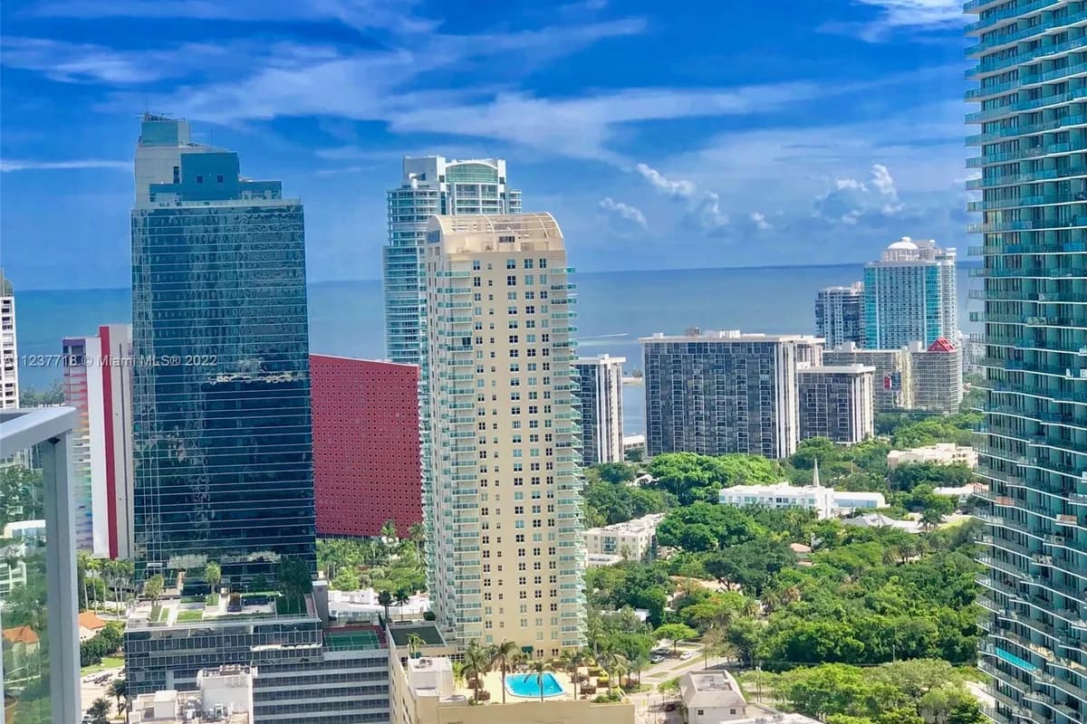 1060 Brickell Ave # 3613, Miami FL 33131