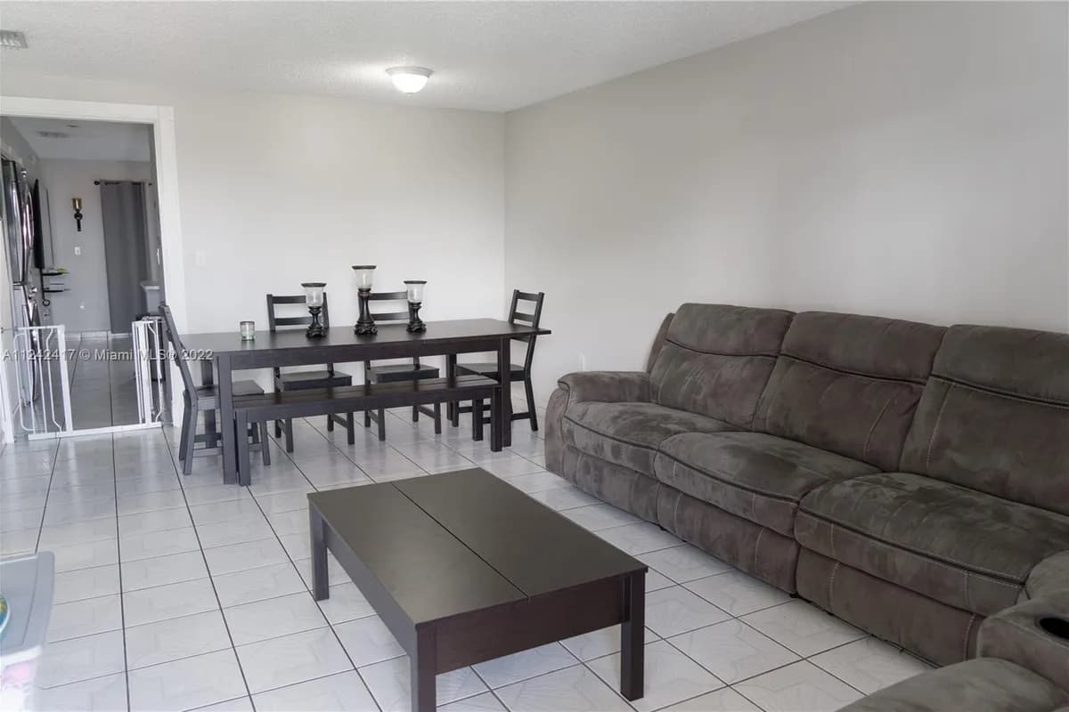 8851 NW 119th St # 3, Hialeah Gardens FL 33018