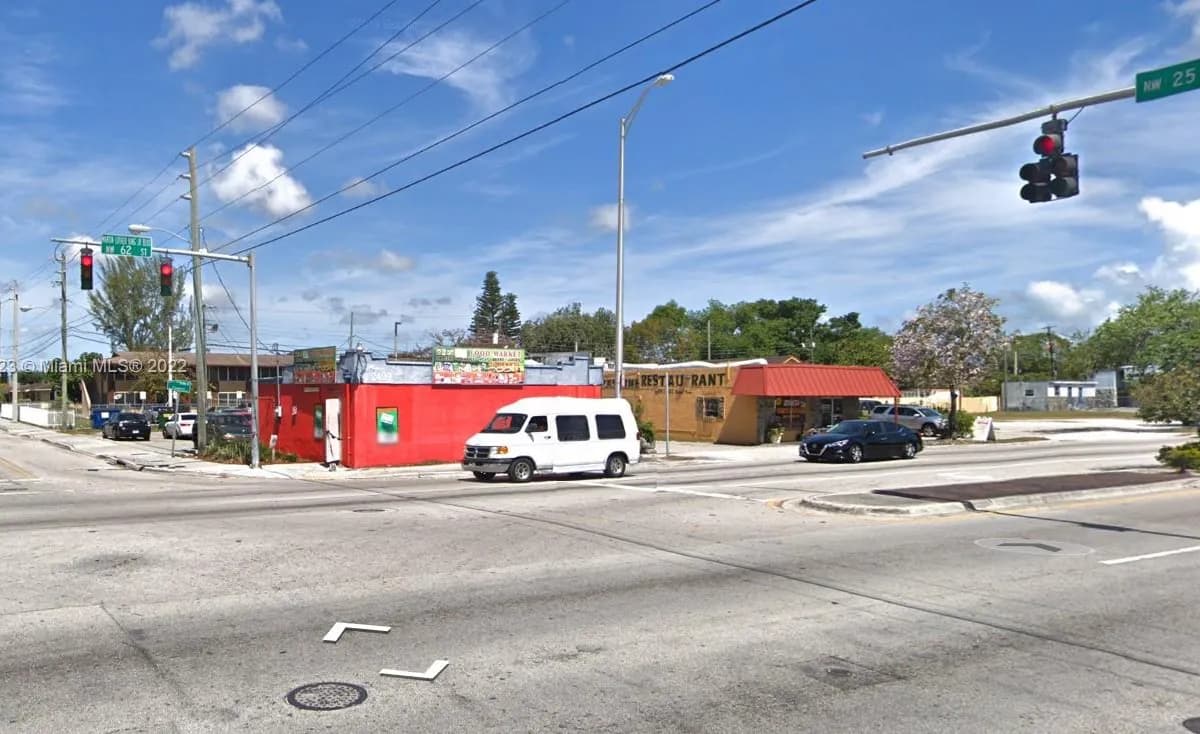 2467 NW 62nd St, Miami FL 33147