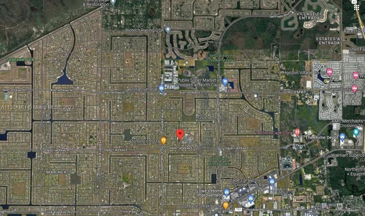 1702 NE 10th PL, Cape Coral FL 33909