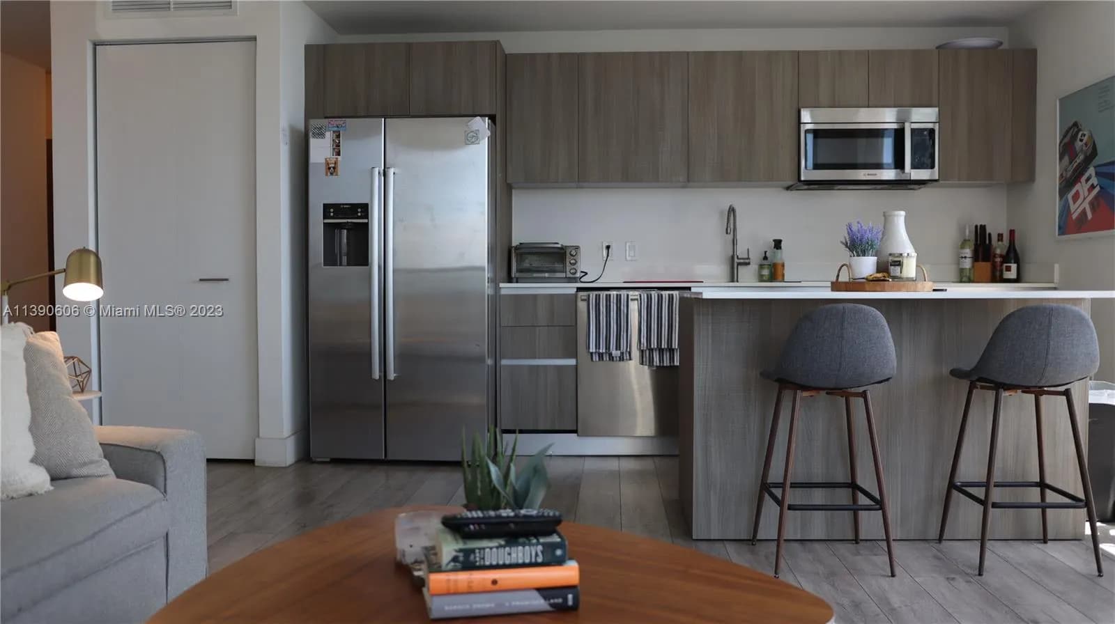 1 bedroom 1 bath for sale at 201 SW 17th Rd # 606, Miami FL 33129