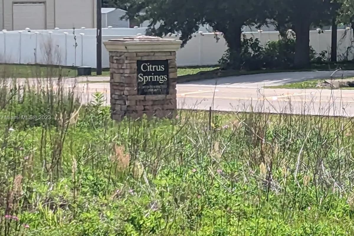 51 E Citrus Springs Blvd, Citrus Springs FL 34434