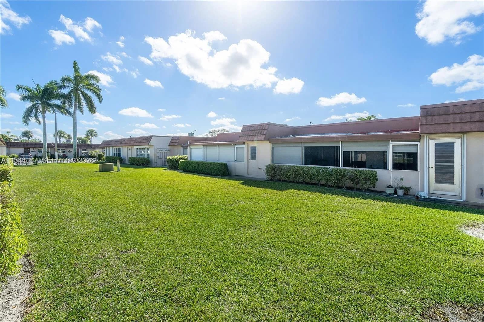 5775 W Fernley Dr W # 107, Palm Beach FL 33415