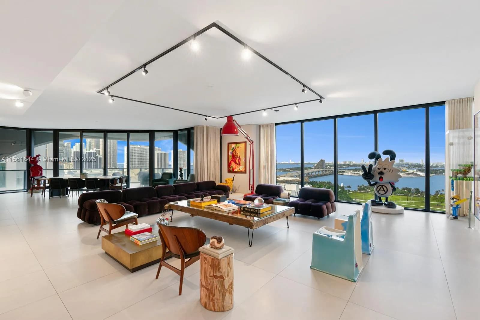 4 bedroom 5 bath for sale at 1000 Biscayne Blvd # 1702, Miami FL 33132