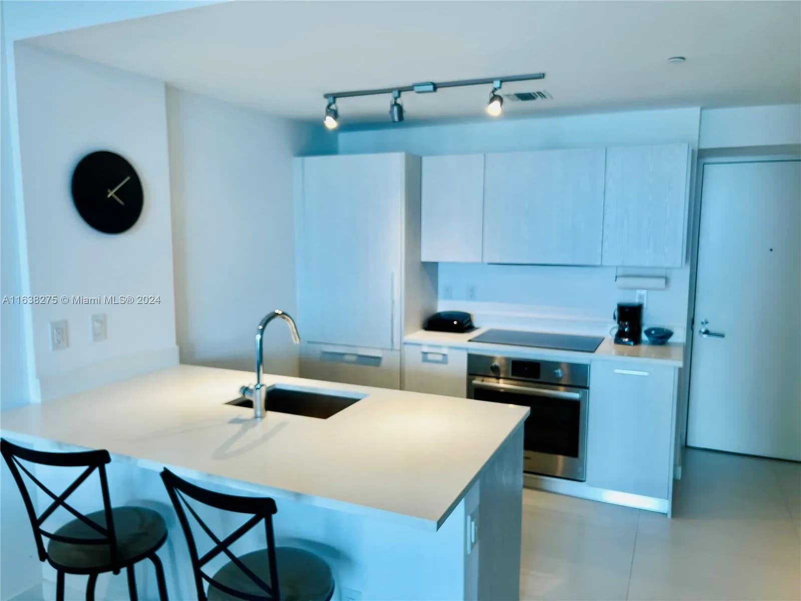 1 bedroom 1 bath for sale at 501 NE 31st St # 2204, Miami FL 33137