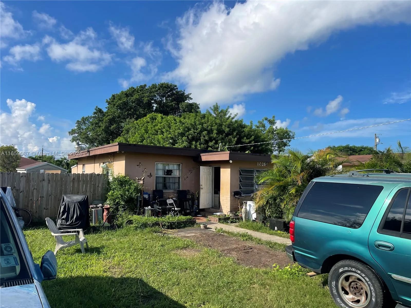 10260 SW 178th St, Unincorporated Dade County FL 33157